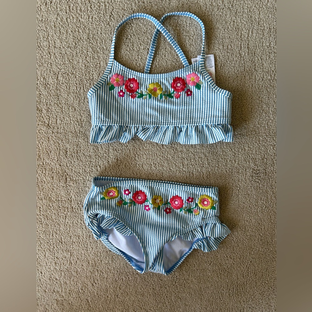NWOT mini Boden seersucker floral embroidered two piece swim size 6/7